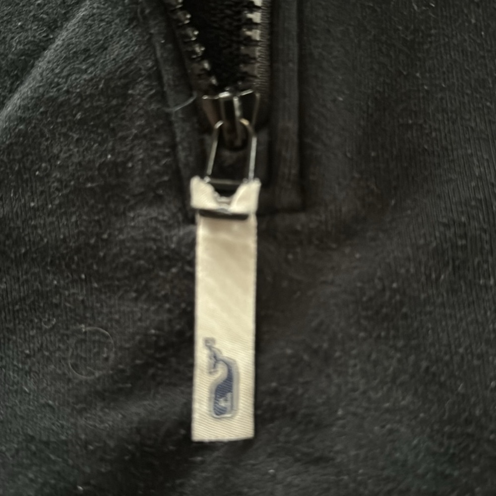 Vineyard Vines Pullover - dark blue, heavy, great condition - Picture 4 of 4